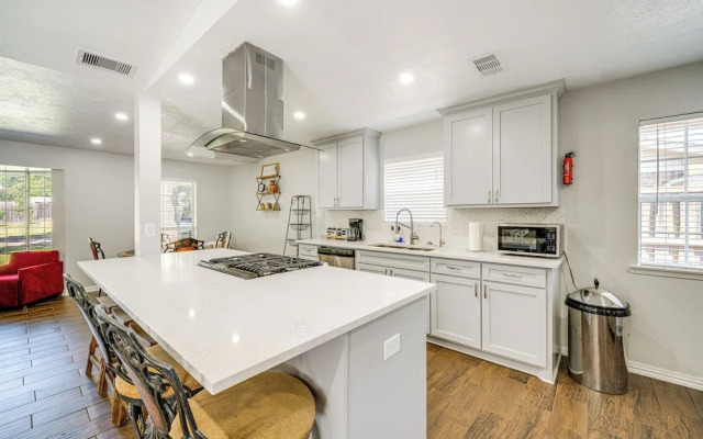 Texas Home w/ Yard: 2 Mi to Prairie Creek Park