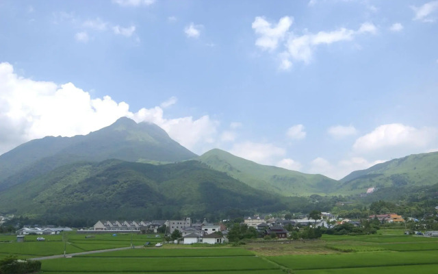 Yufuin Hotel Shuhokan