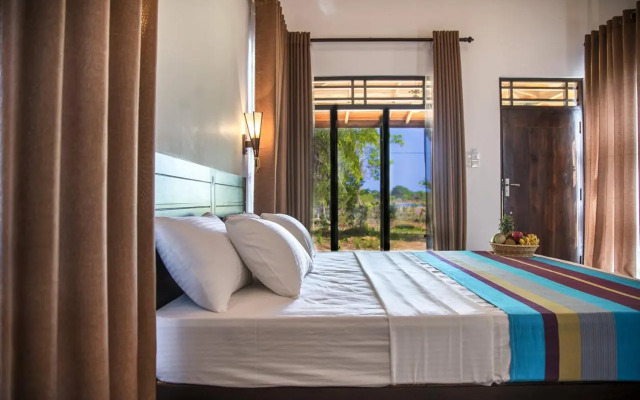 Yala Edge Camping