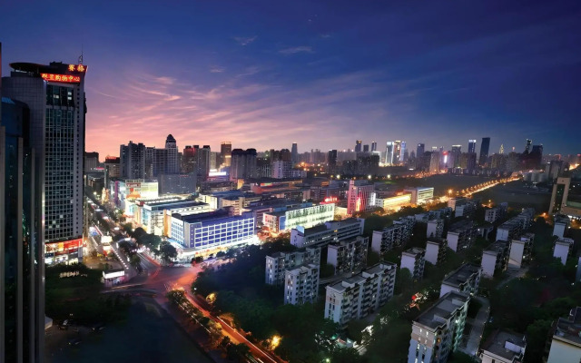 The Pavilion Century Tower Hotel