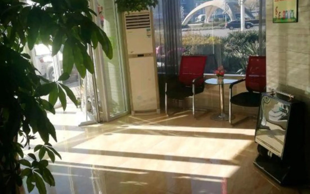 Yicheng Chain Hotel Feicheng Bus Station