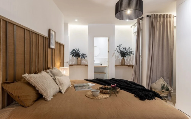 Iruela - 3 Bedrooms and Office in Trafalgar