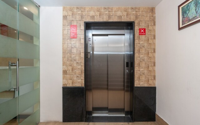 OYO 14872 Annamalai Residency