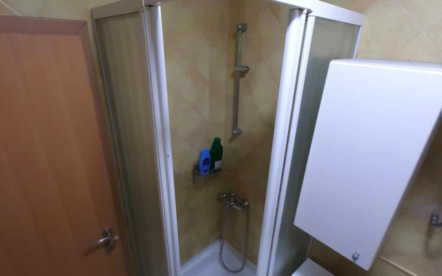 Square Exclusive Apartment 3n