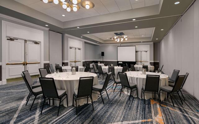 Embassy Suites by Hilton San Rafael Marin County