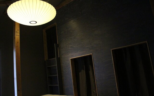 Sekai Hotel Yanagi - Hostel