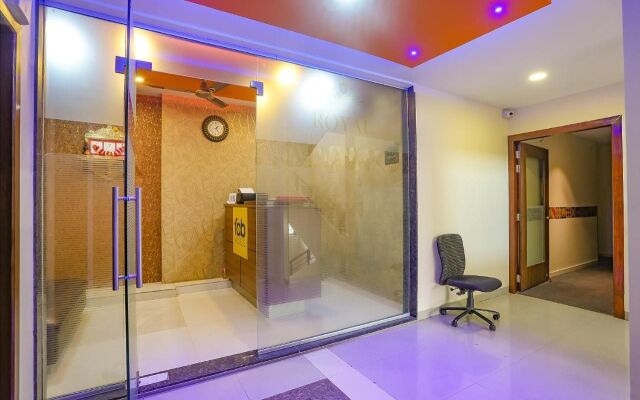 Fabhotel Royal International