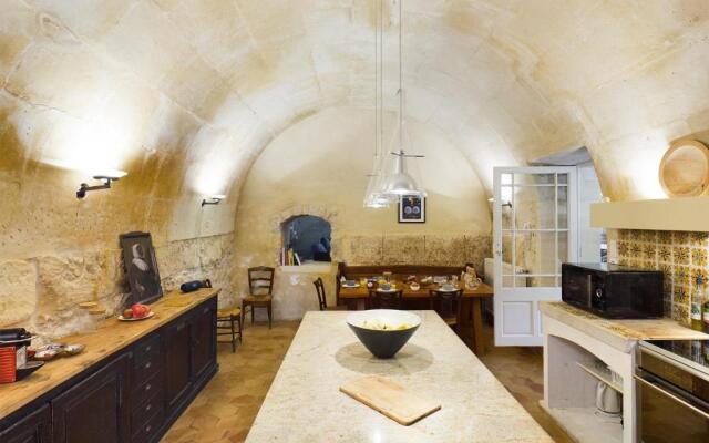 Maison Fontvieille, 8 pièces, 12 personnes - FR-1-599-41