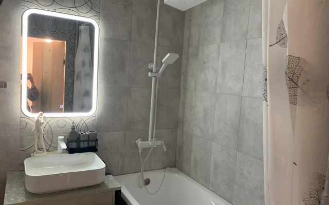 Апартаменты на проспекте Геннадия Айги 20