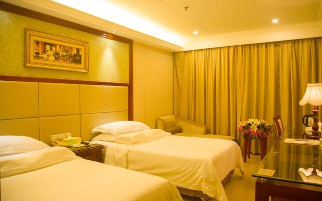 Vienna Hotel Xiangyang Railway Station