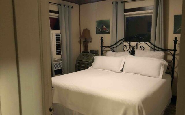 The Wayward Traveler's Inn