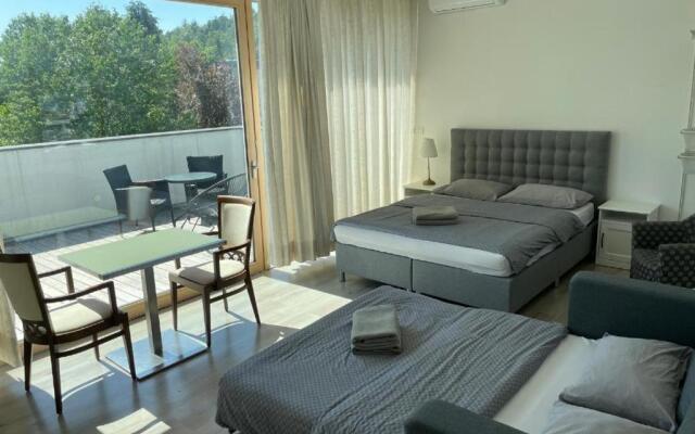 R41 - TIVOLI studios and apartments Ljubljana
