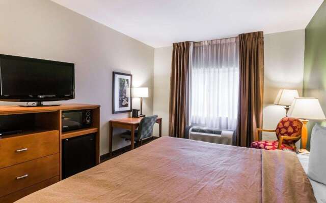 Quality Inn & Suites Birmingham - Highway 280