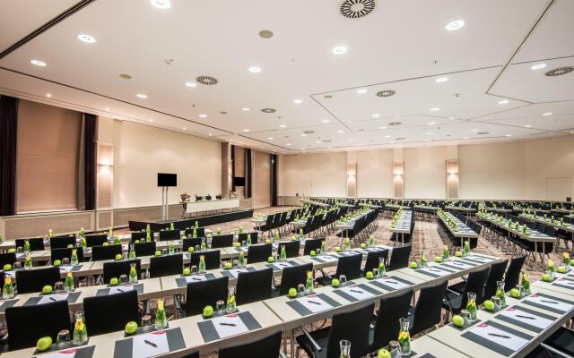 Crowne Plaza Berlin City Centre by IHG