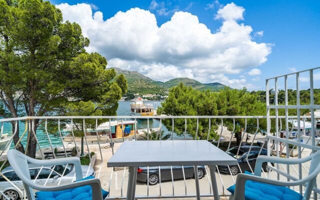 Apartments Zarac