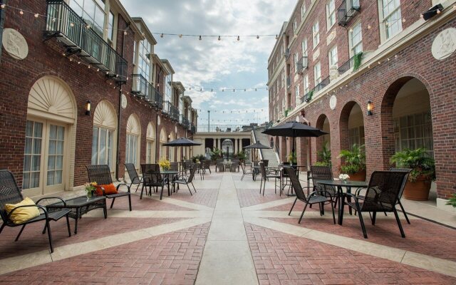 Magnolia Hotel Omaha