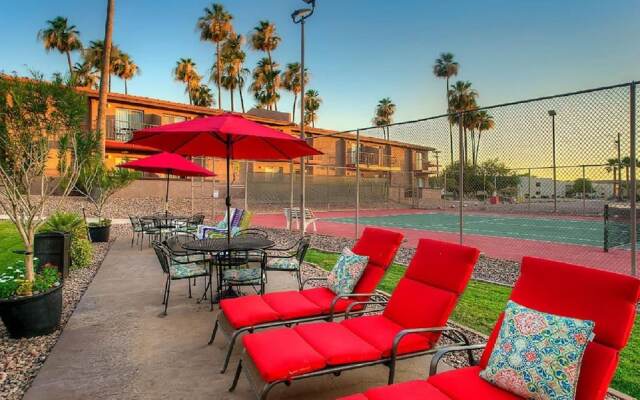 Park Suites at 108 - Free Golf