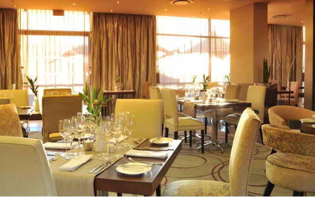 Holiday Inn Johannesburg - Rosebank by IHG