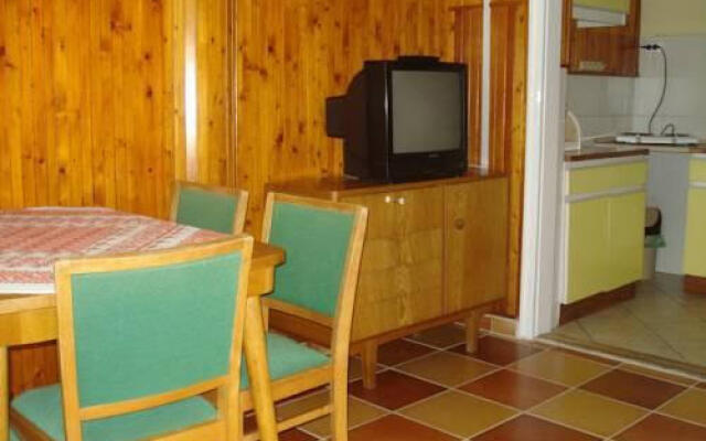 Alex Apartman