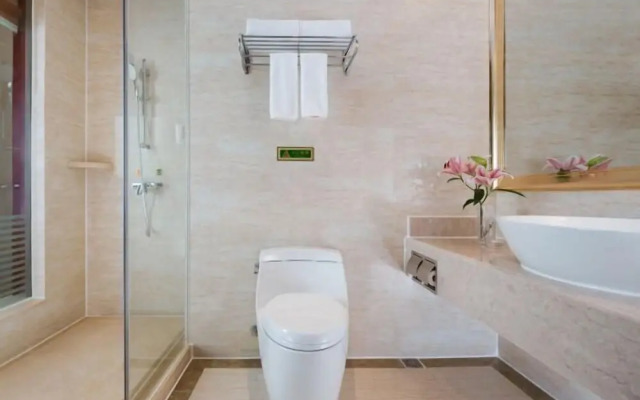 Vienna International Hotel (Shenzhen Cooperation Zone)