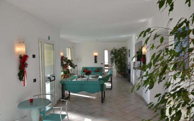 Residence Villa Carmen fronte mare a 50 mt