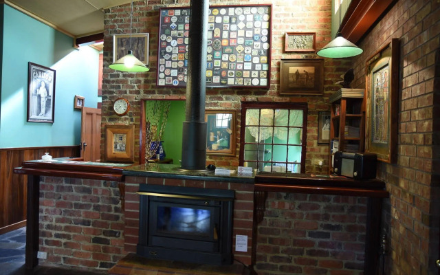 Eagle Foundry Bed & Breakfast