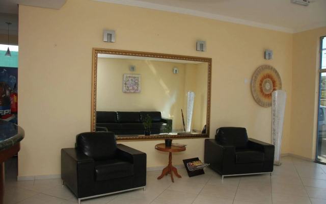 Santa Felicidade Hotel