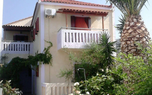 Smaragda Hotel