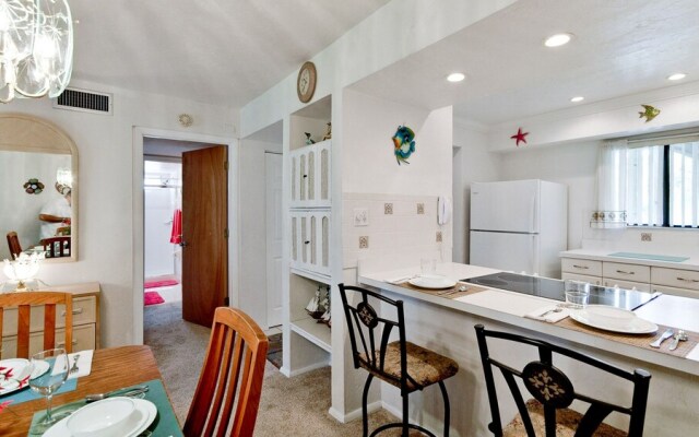 Runaway Bay Resort by BBG