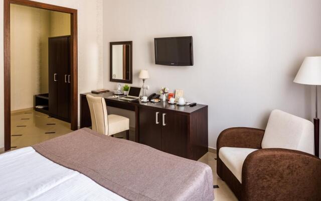 Taurus Hotel & SPA