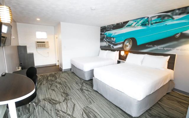 Cadillac Motel