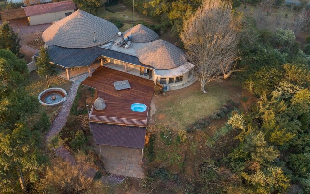 Cayley Mountain Resort