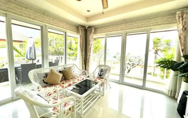 RIM Chaam By RoomQuest