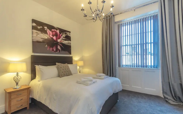 3 Bed- The Regency Suite