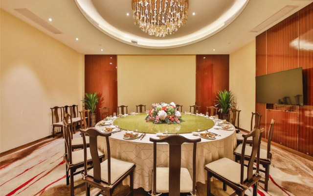 Jianghai Country Garden Phoenix Hotel