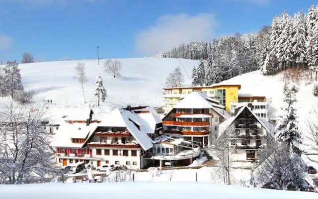 Naturparkhotel Adler