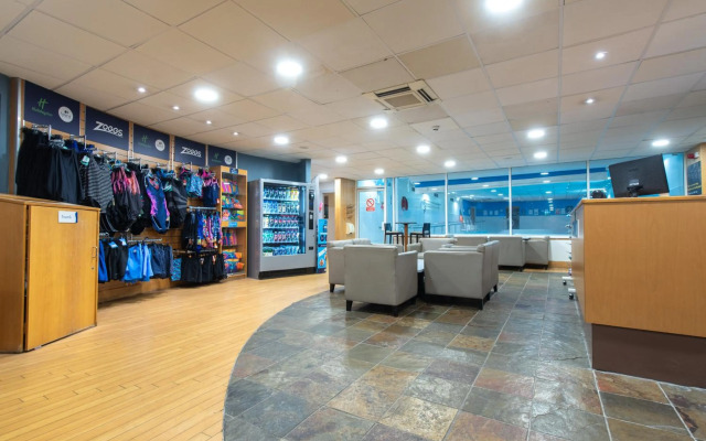 Holiday Inn Edinburgh by IHG