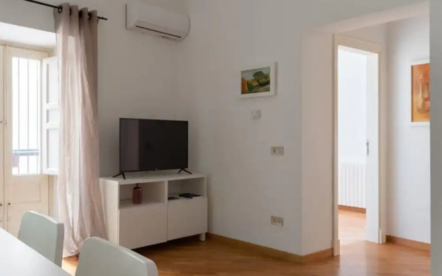 Lungarini Apartment by Wonderful Italy