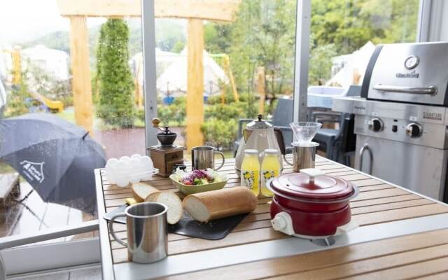 Ufufu Village - Glamping