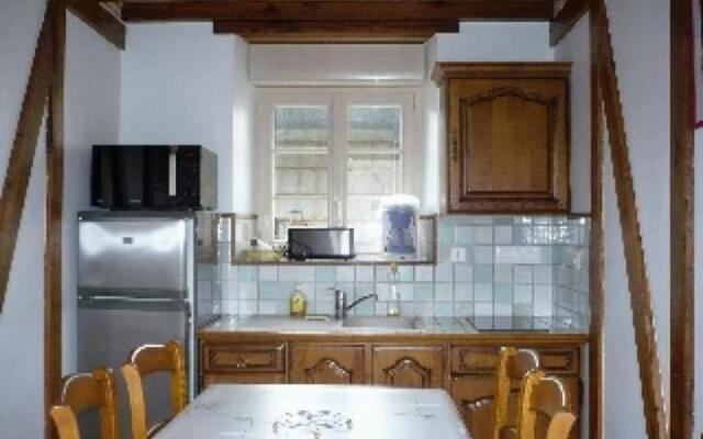 Gîte Épineu-le-Chevreuil, 3 pièces, 4 personnes - FR-1-410-198