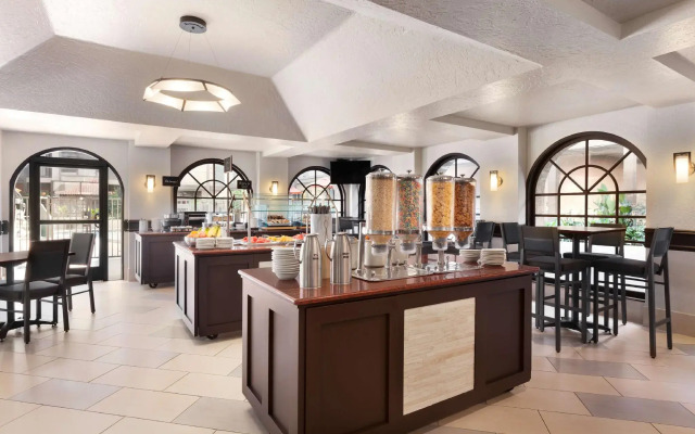 Embassy Suites by Hilton Lompoc Central Coast