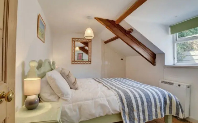 Holiday Home Cross Keys