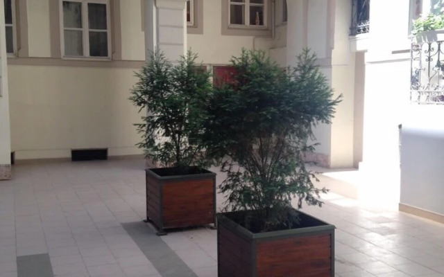 Standard Apartment by Hi5 - RÃ³zsa street