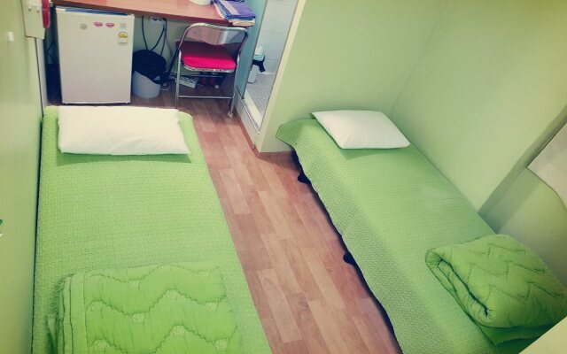 Girls Generation Hostel
