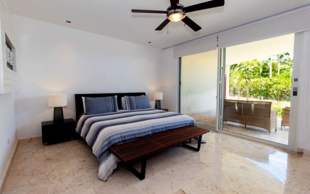 Elements Garden House 22 2 Bedroom Condo by RedAwning