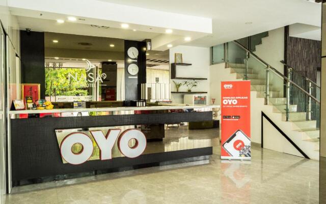 OYO 676 Nasa Hotel