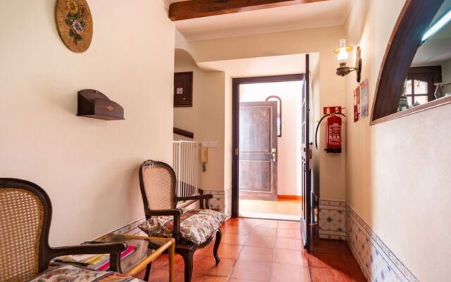 Oliveiras House (CLE150)