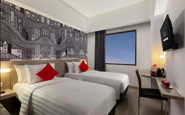 Hotel Neo Gading Solo