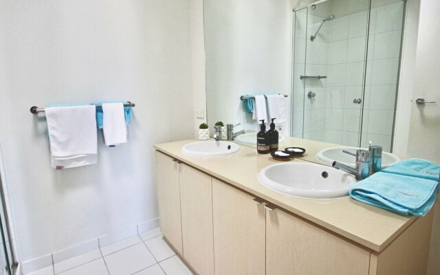 Torquay Townhouse - Close to Beach