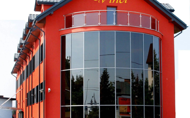 Hotel Vinci Airport